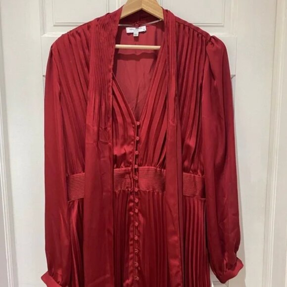NWT Women’s Equipment Macin Red Wine Pleated Bow Midi Dress size 10 - Picture 7 of 11